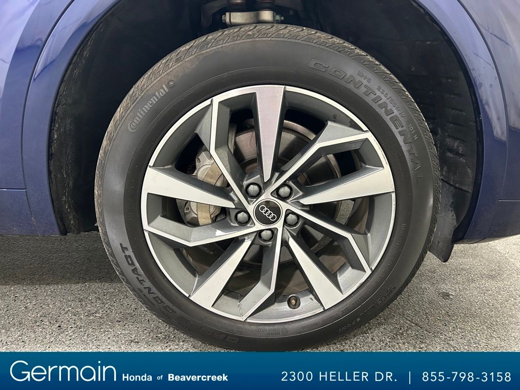 2022 Audi Q5 45 S line Premium photo 10