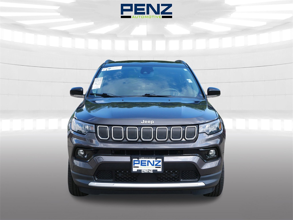 Used 2022 Jeep Compass Limited with VIN 3C4NJDCB9NT105458 for sale in Rochester, Minnesota