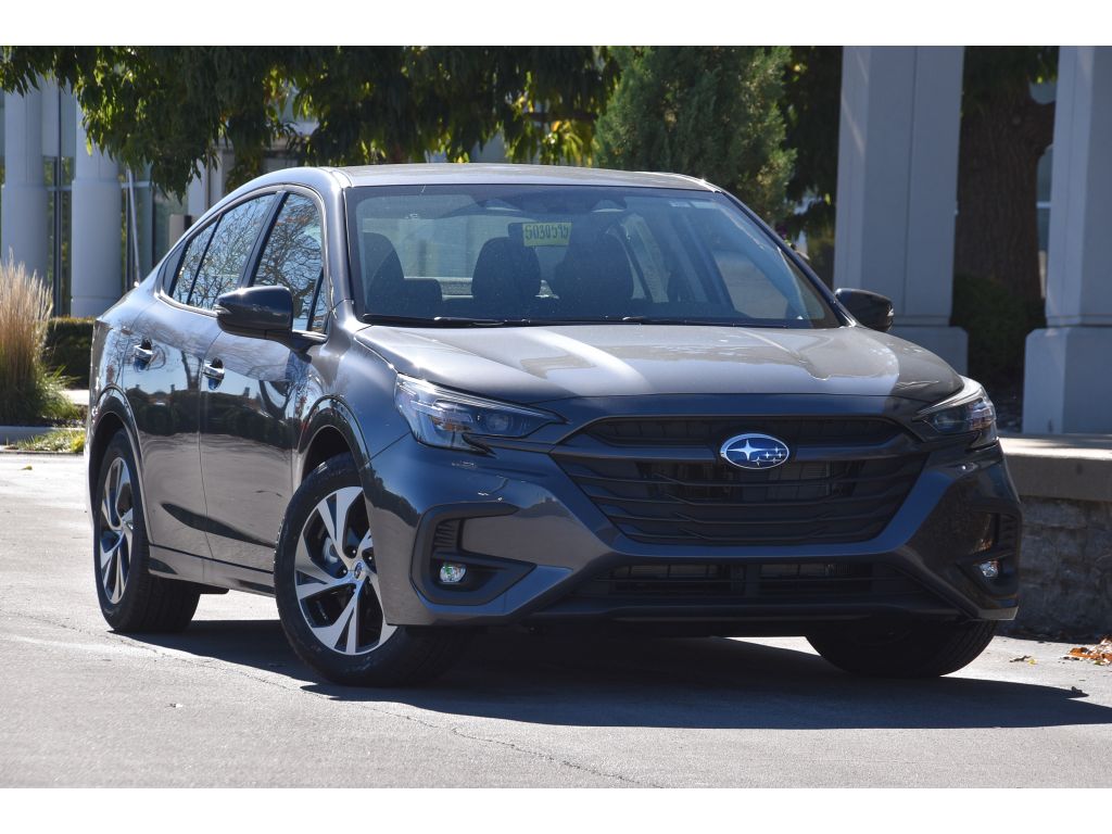 2025 Subaru Legacy Premium's photo