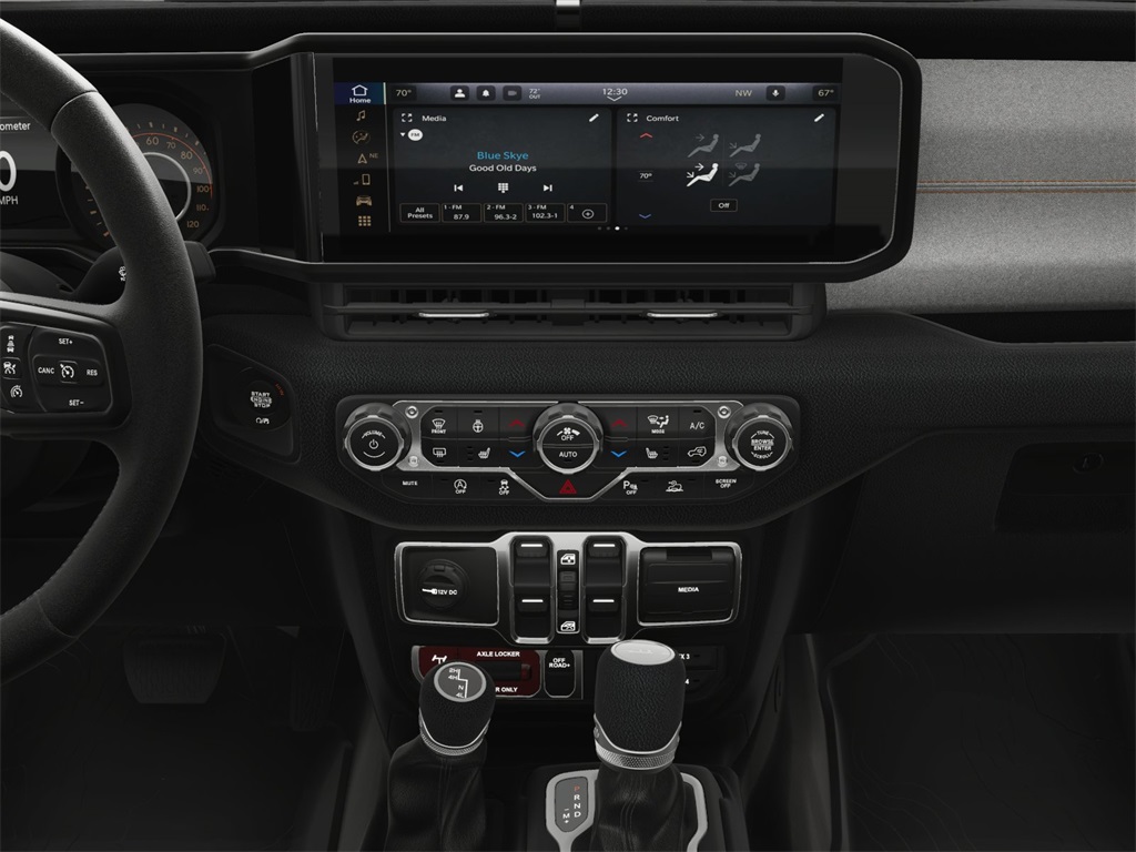 2025 Jeep Gladiator Willys photo 26