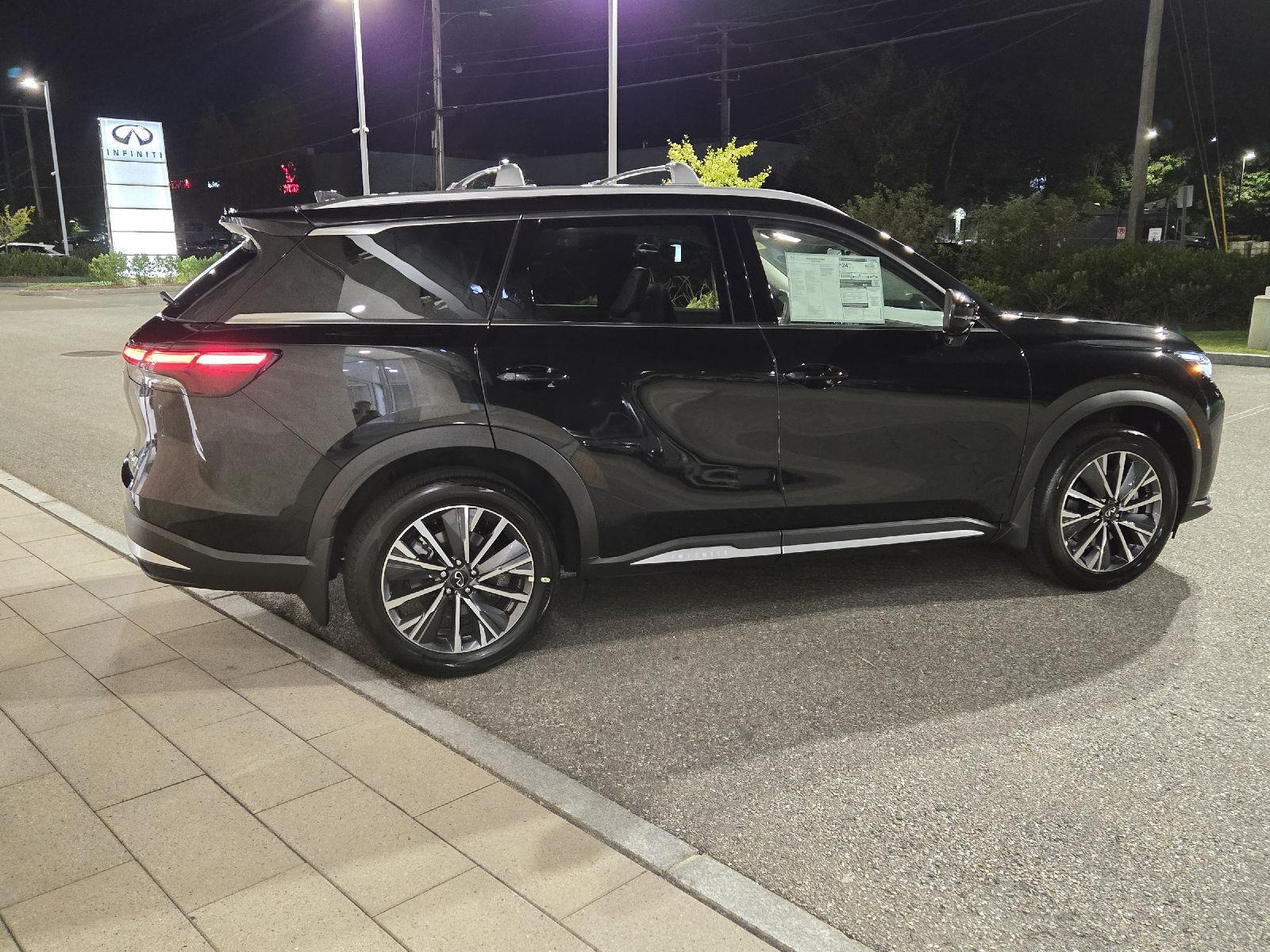 2026 Infiniti QX60 Luxe AWD photo 14