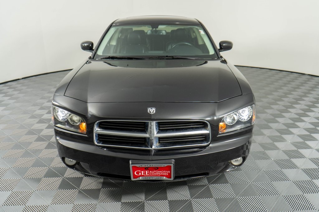2010 Dodge Charger R/T photo 2
