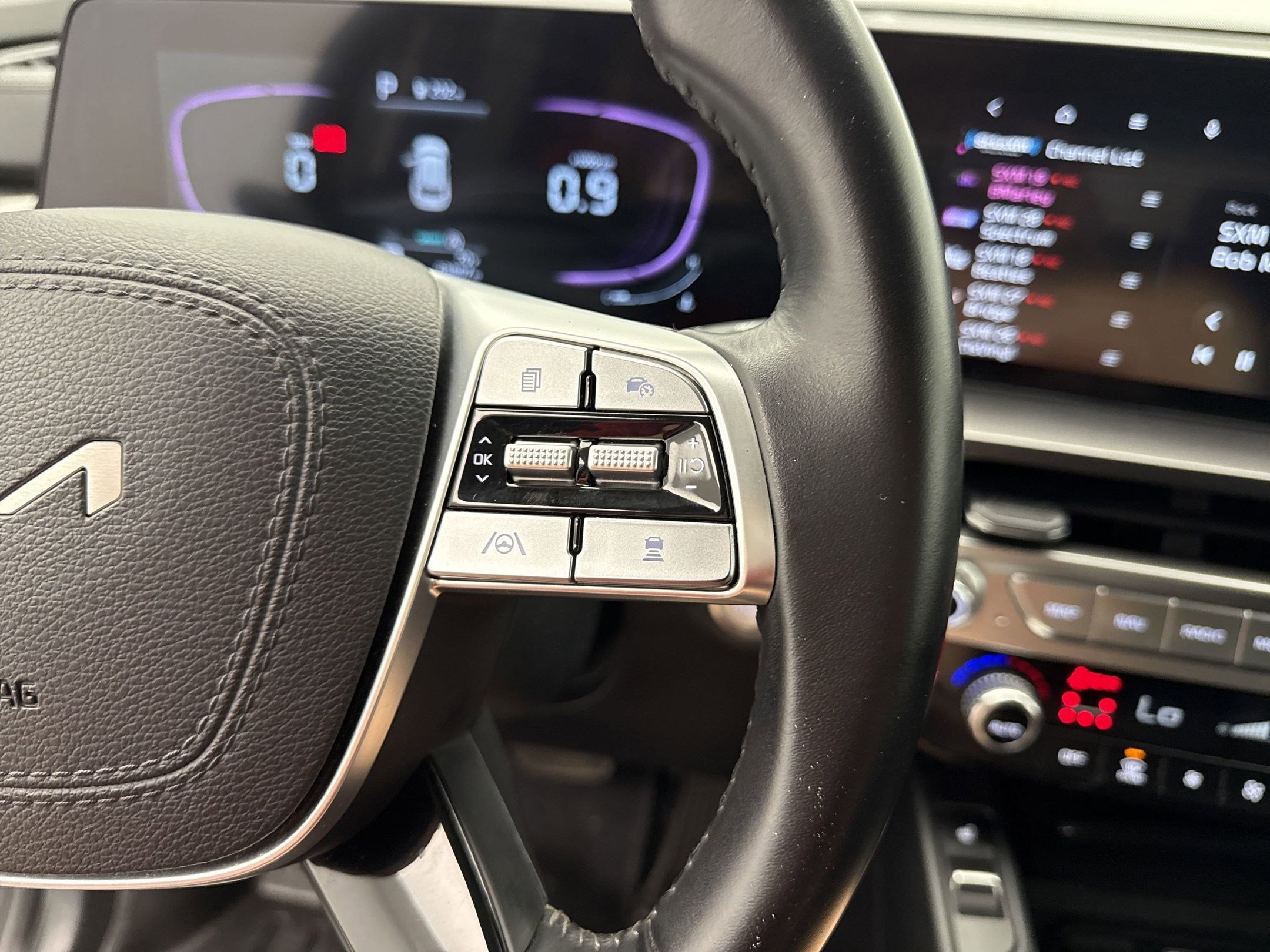2023 Kia Telluride S photo 37