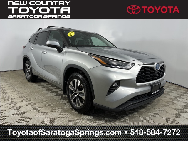 2024 Toyota Highlander XLE's photo