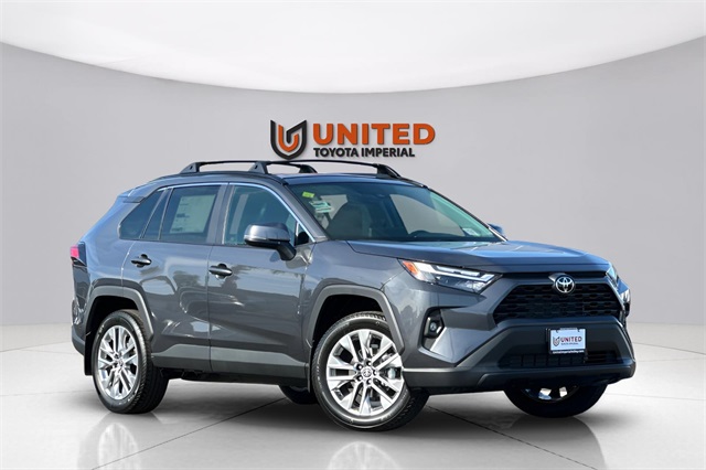 2025 Toyota RAV4 XLE Premium's photo