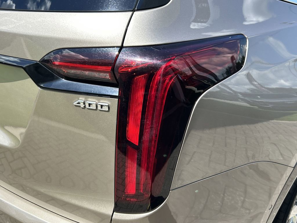 2023 Cadillac XT6 Premium Luxury photo 8