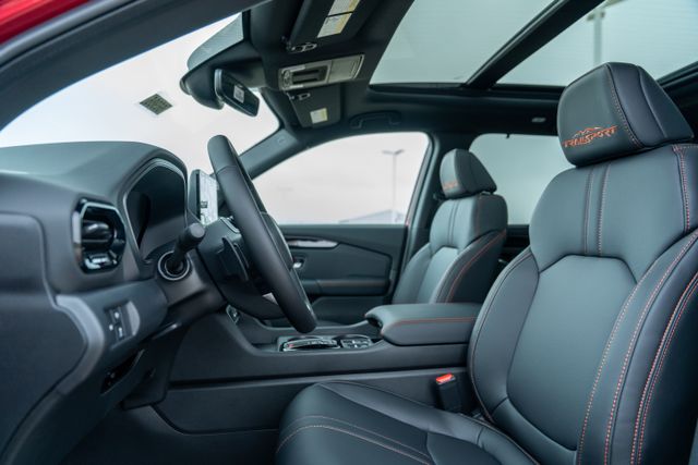 2025 Honda Pilot TrailSport photo 12