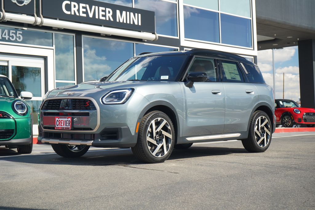 2026 MINI Countryman S's photo