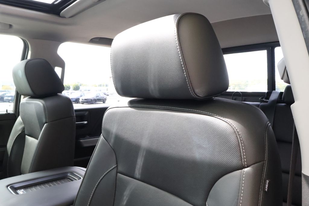 2018 Chevrolet Silverado 1500 LTZ photo 29
