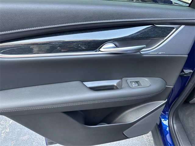 2025 Cadillac XT5 Premium Luxury photo 11
