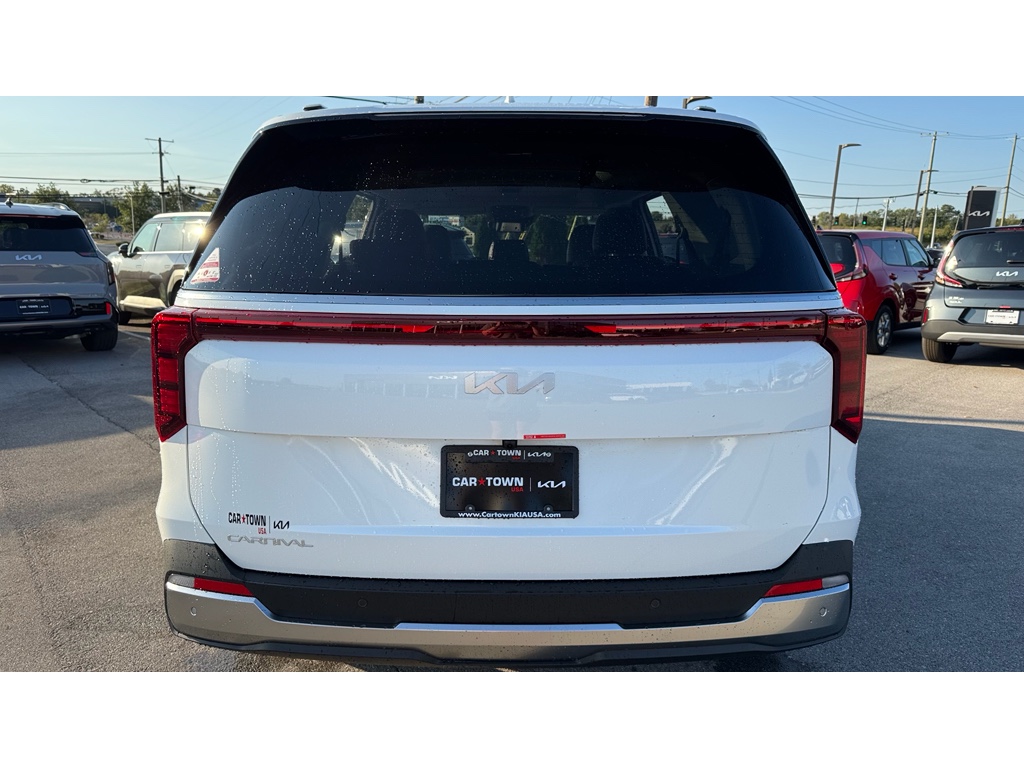 2026 Kia Carnival SX Prestige photo 3