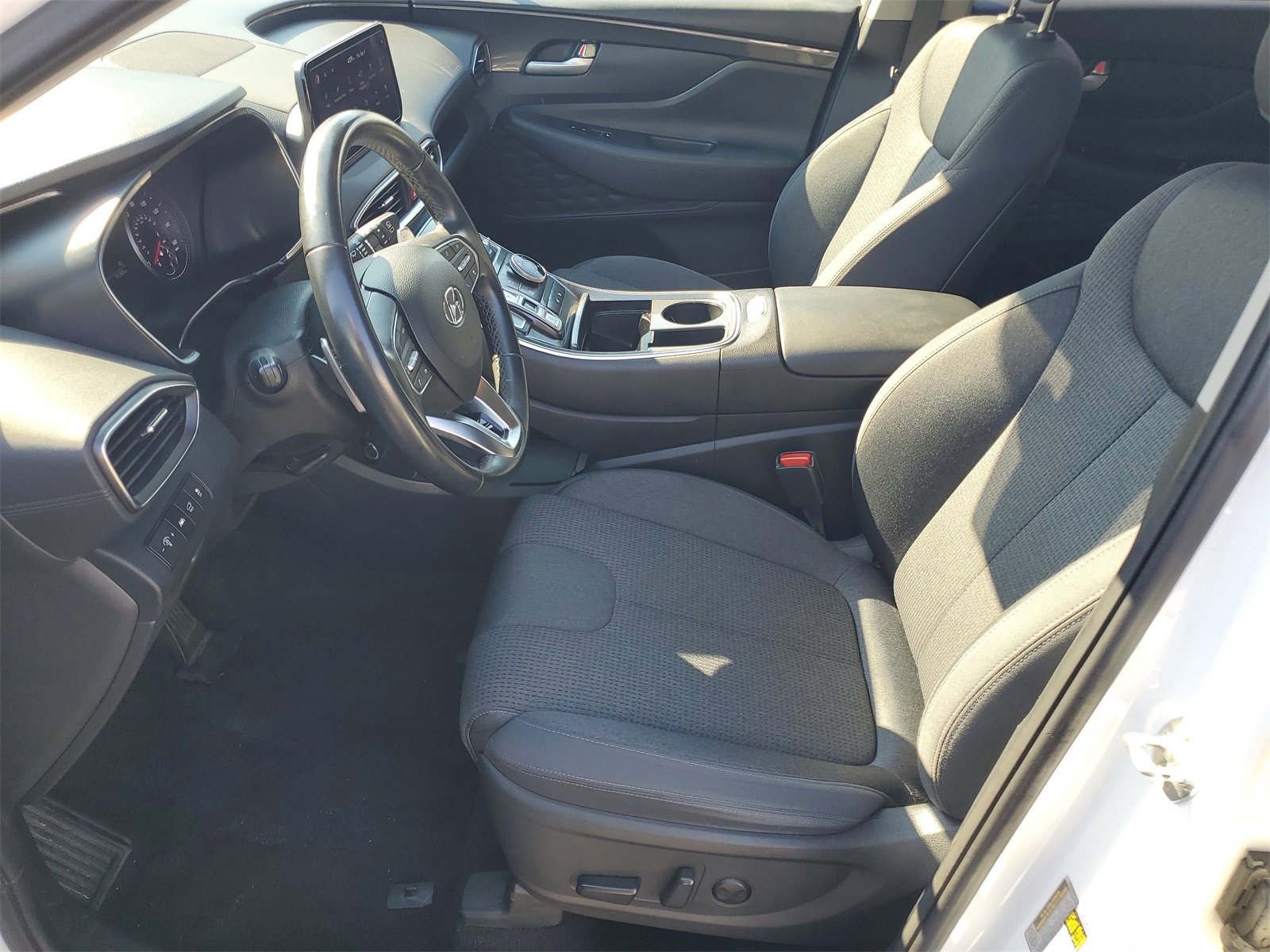 2023 Hyundai Santa Fe SEL photo 5