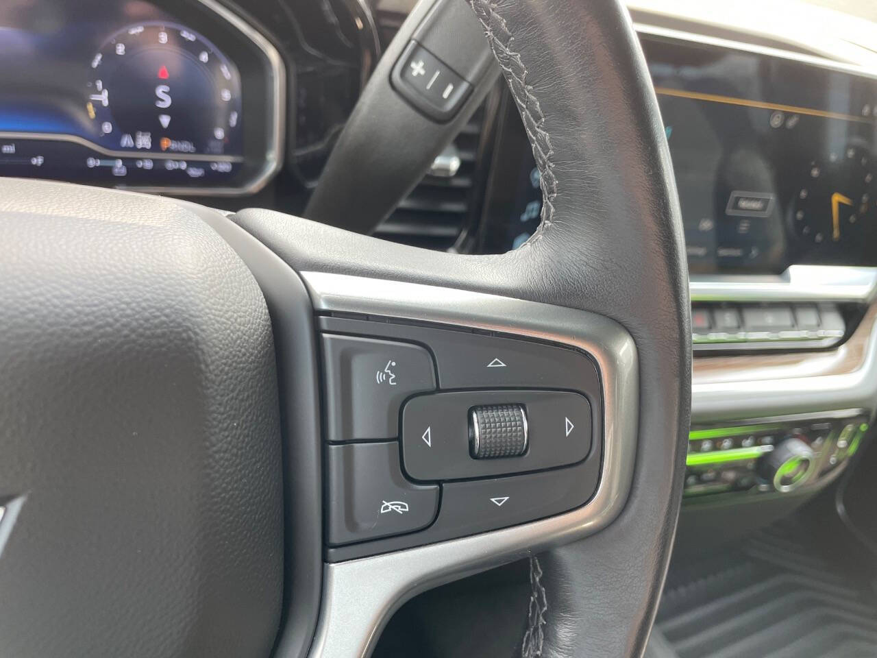 2022 Chevrolet Silverado 1500 photo 14