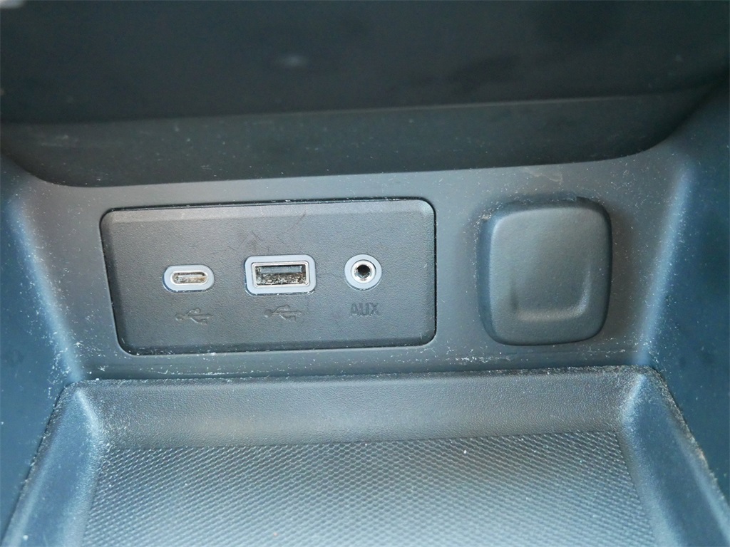 2022 Gmc Terrain SLE photo 29