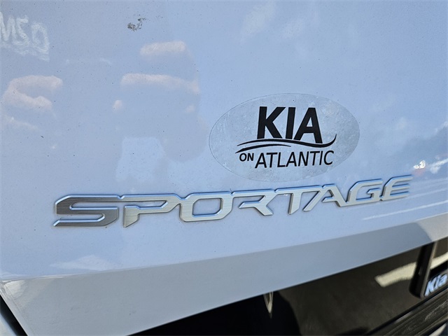 2025 Kia Sportage photo 13