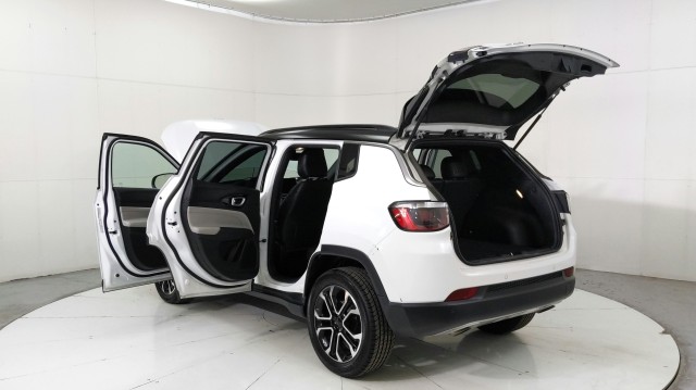 Used 2023 WHITE Jeep Limited image 10