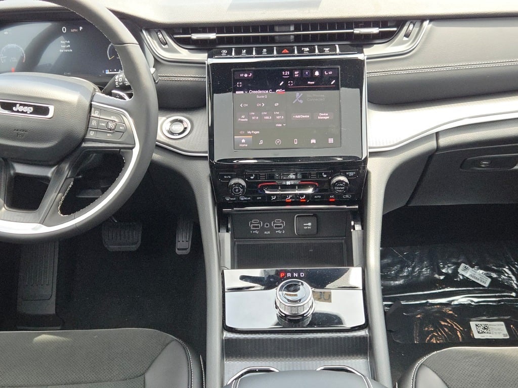 2025 Jeep Grand Cherokee Altitude X photo 22