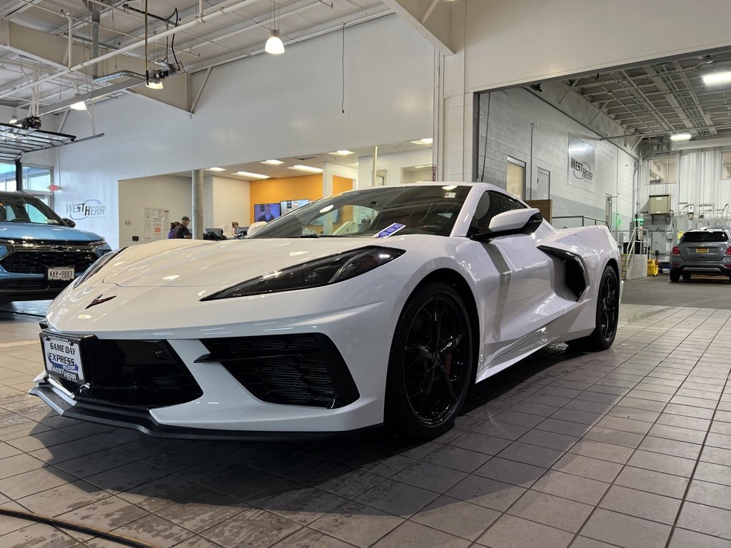 2022 Chevrolet Corvette Stingray 2LT photo 3