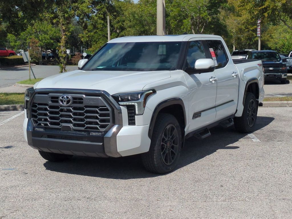 2026 Toyota Tundra Platinum's photo