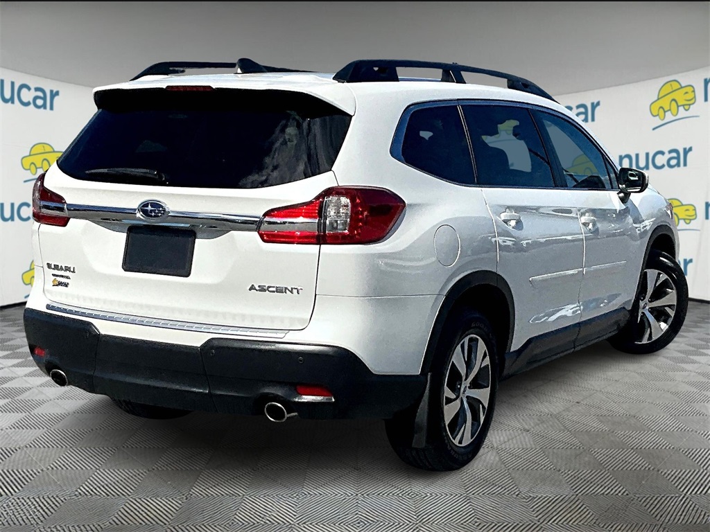 2022 Subaru Ascent Premium photo 4