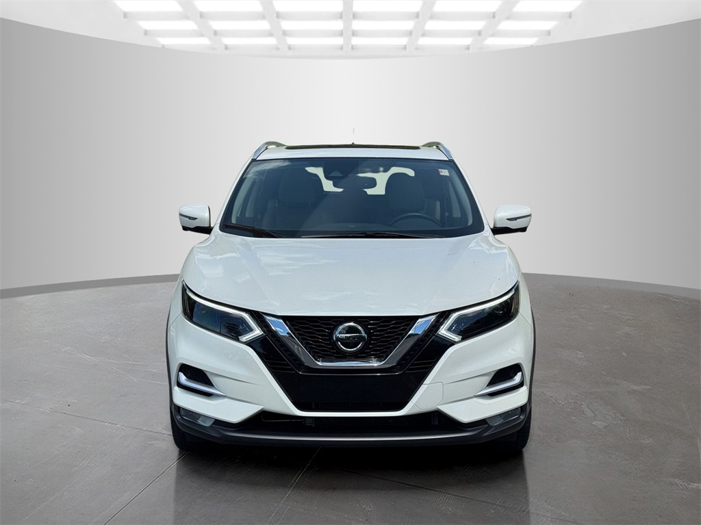 2022 Nissan Rogue Sport SL photo 2