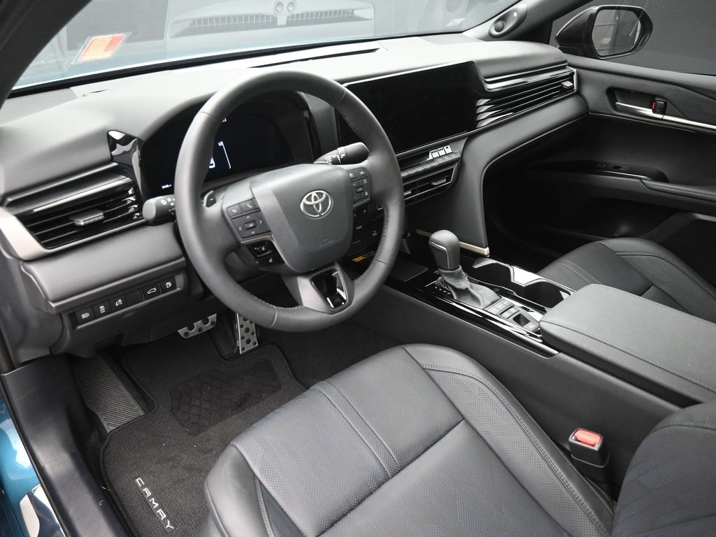 2025 Toyota Camry XSE photo 25
