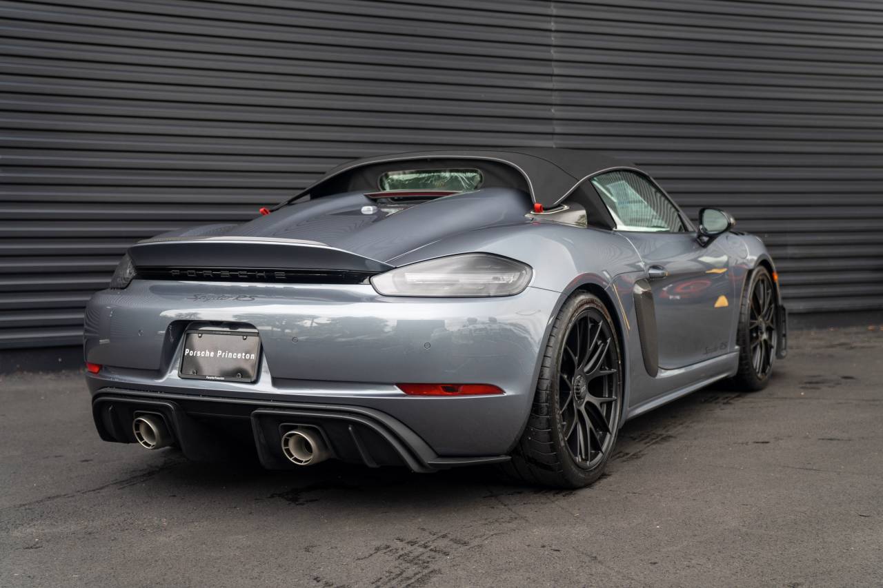 2025 Porsche Boxster Spyder photo 15
