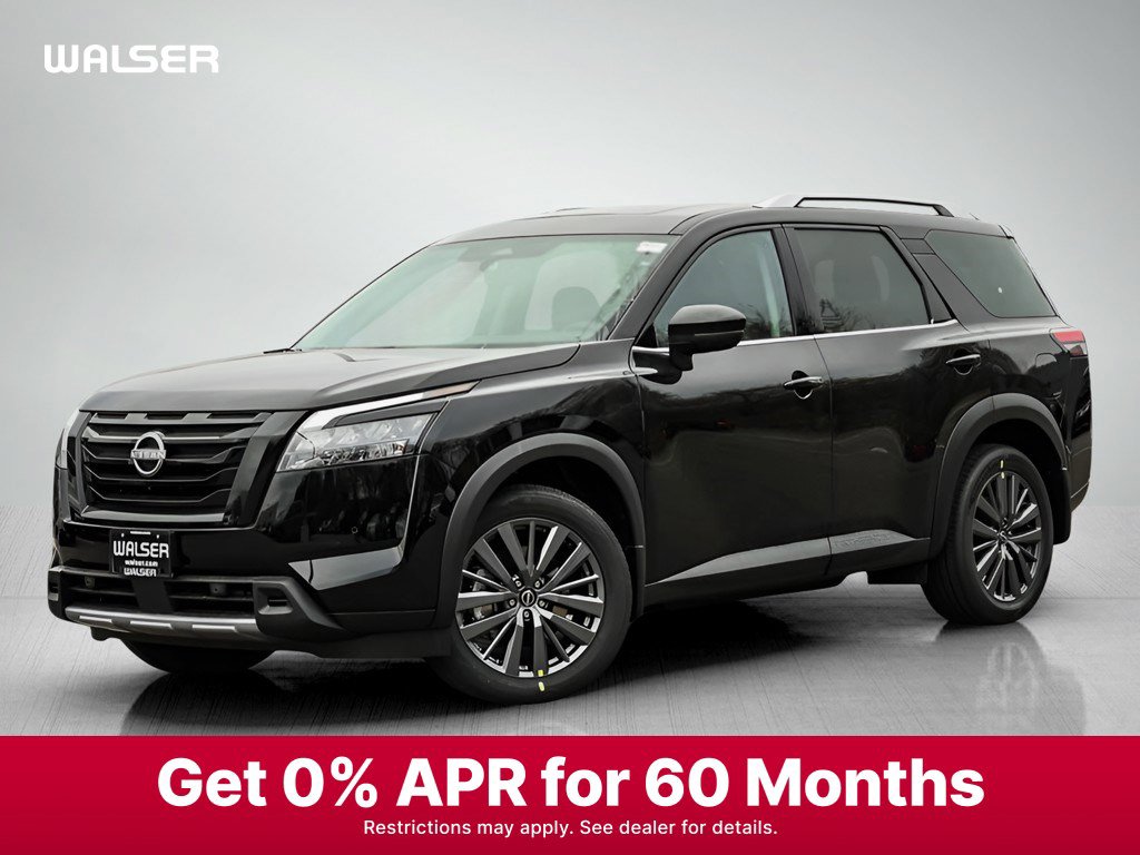 2025 Nissan Pathfinder SL's photo