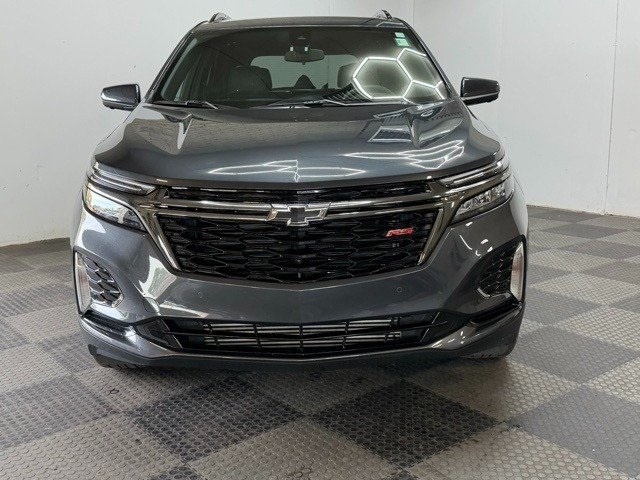 Used 2023 Chevrolet Equinox RS with VIN 3GNAXMEG5PS164559 for sale in Kansas City
