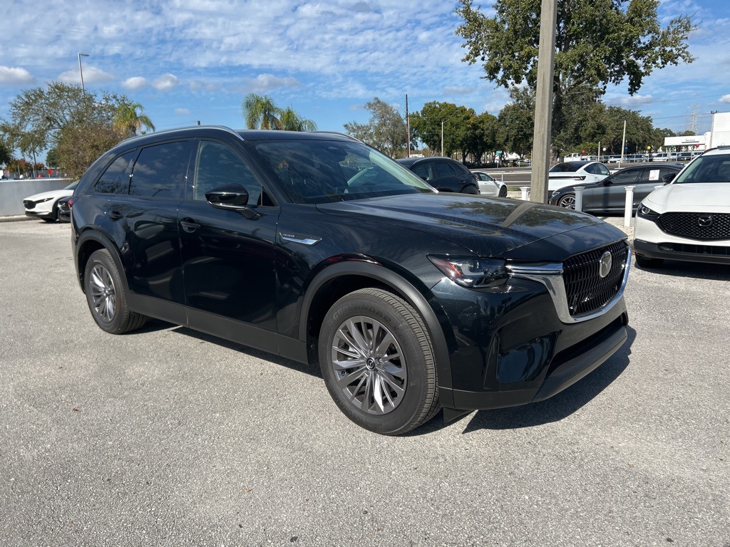 2025 Mazda CX-90 Preferred Package's photo