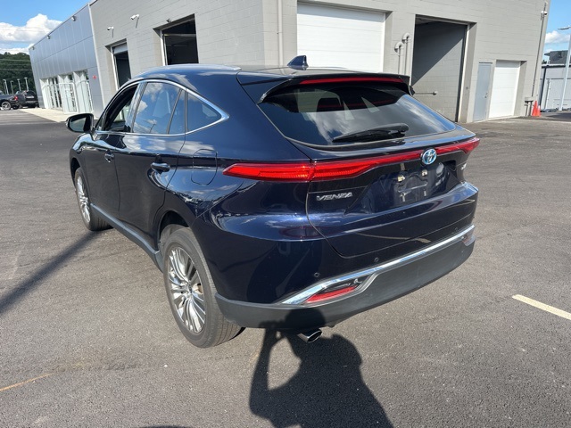 2023 Toyota Venza XLE photo 7