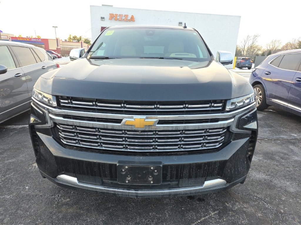 2021 Chevrolet Suburban Premier's photo