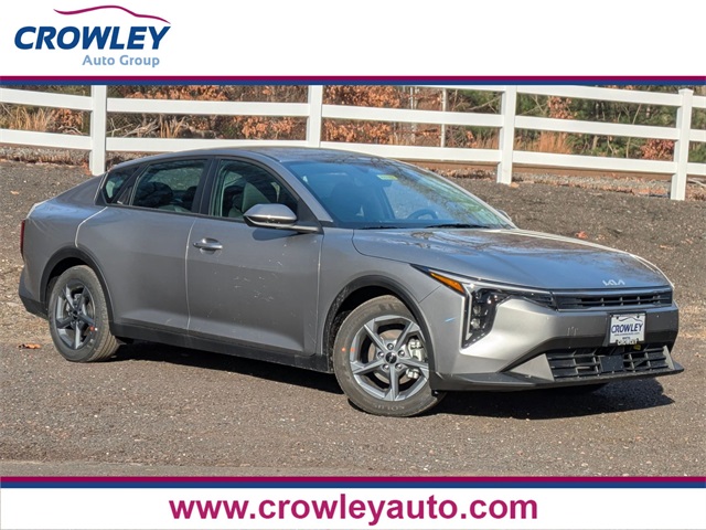 2025 Kia K4 LXS's photo