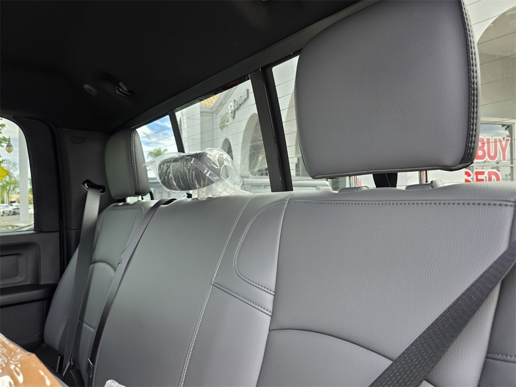 2026 Ram 3500 Tradesman photo 8