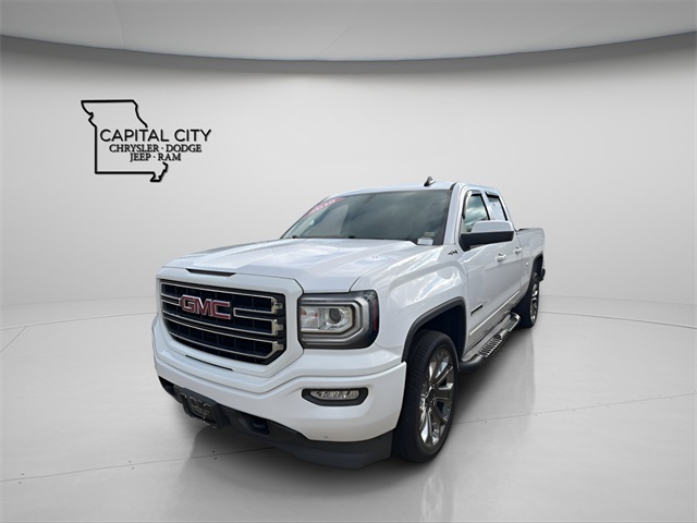 2018 GMC Sierra Base's photo