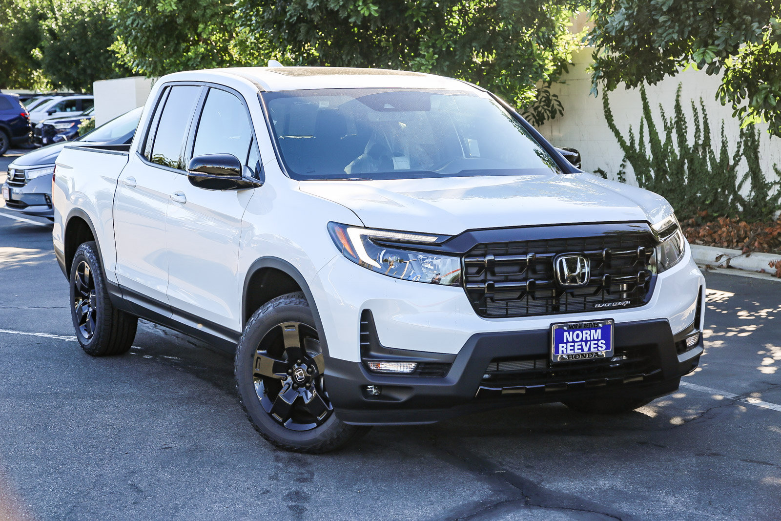 2025 Honda Ridgeline Black Edition's photo