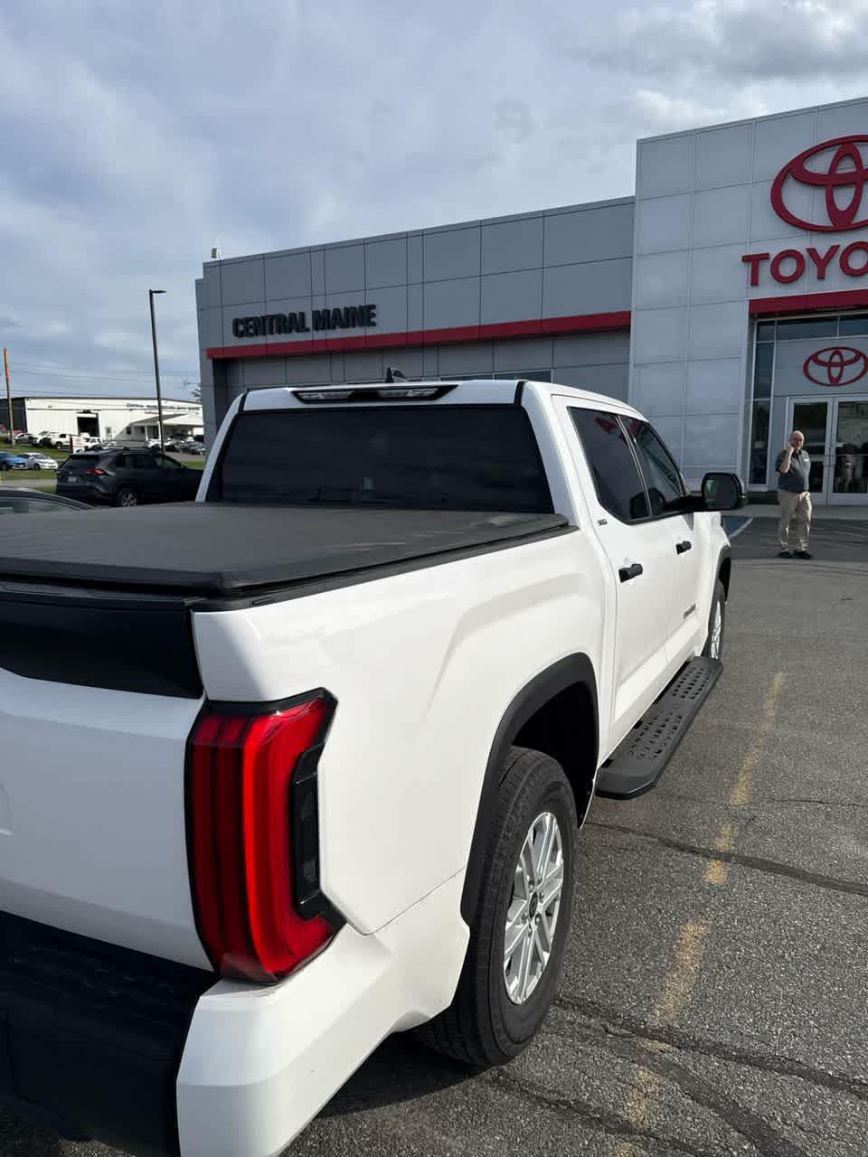 2023 Toyota Tundra SR5 photo 4