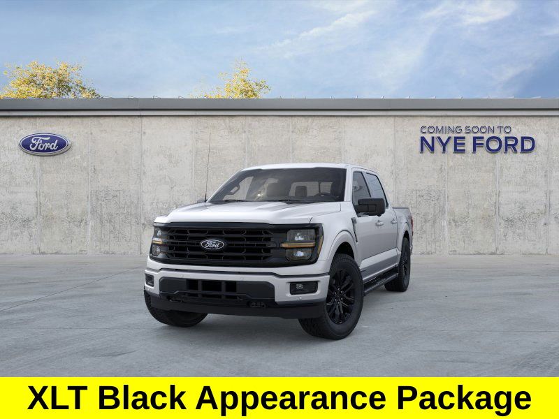 2025 Ford F-150 XLT photo 3