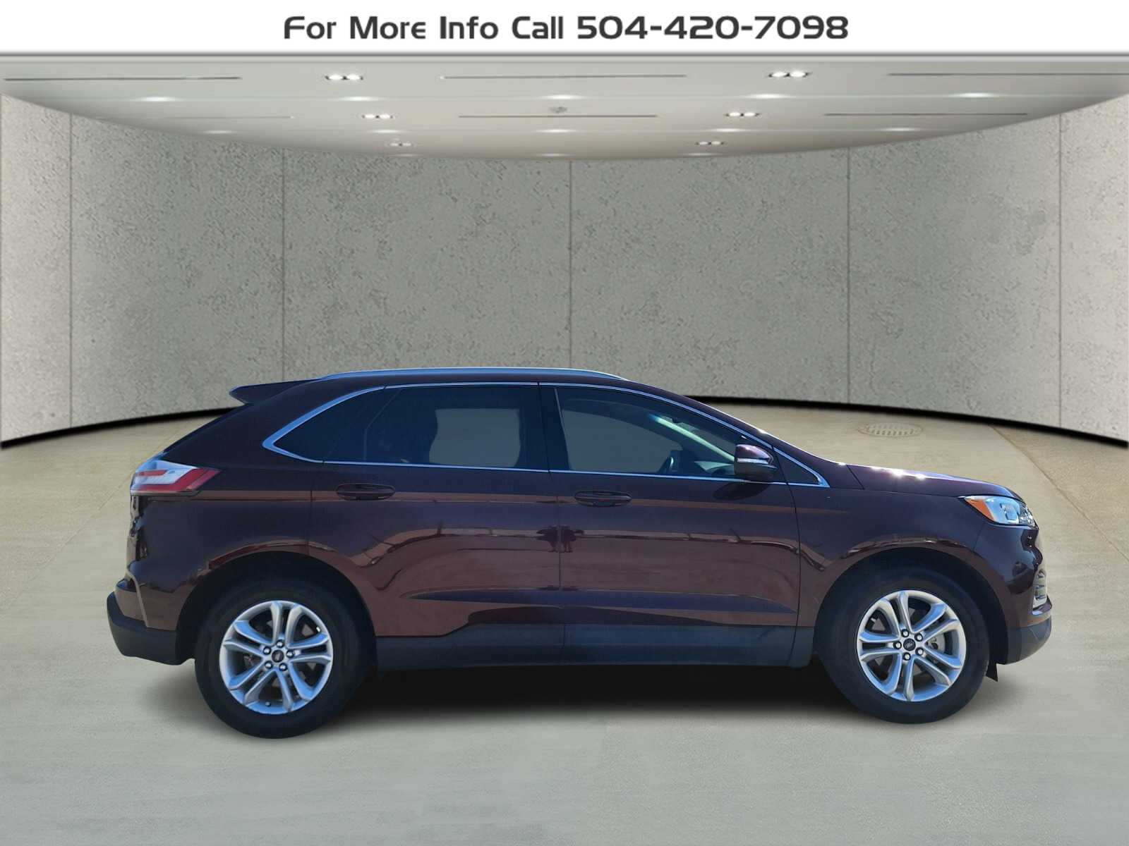 2019 Ford Edge SEL photo 4