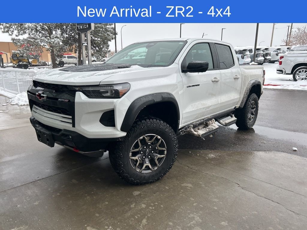2025 Chevrolet Colorado ZR2's photo