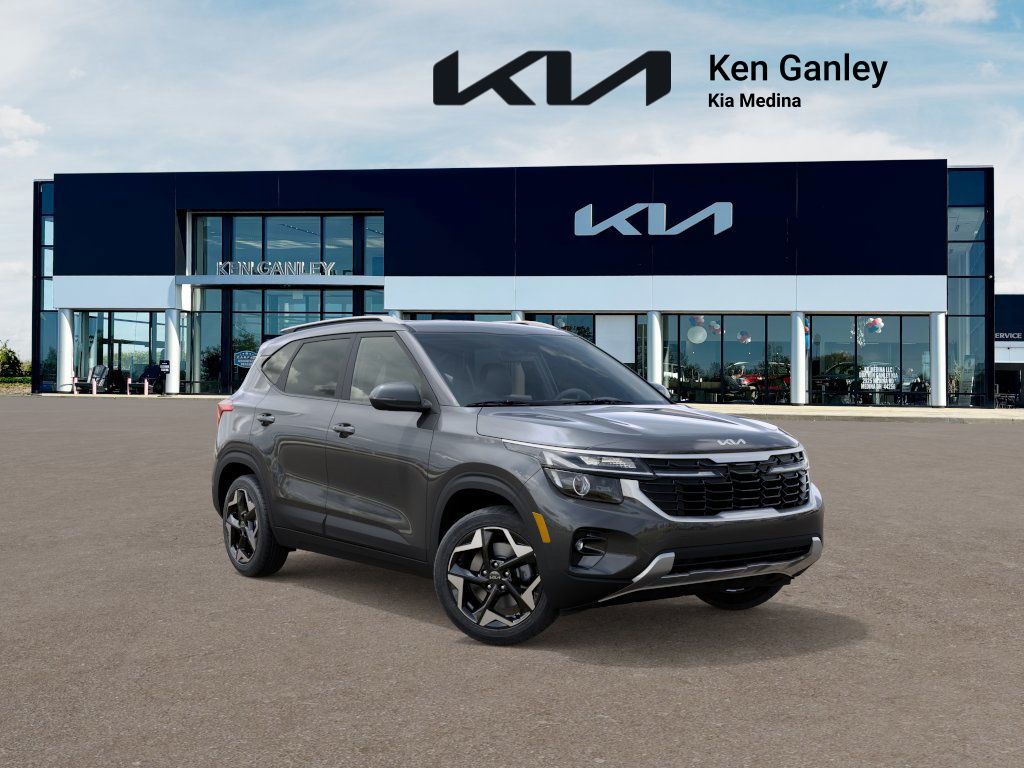 2026 Kia Seltos S photo 2