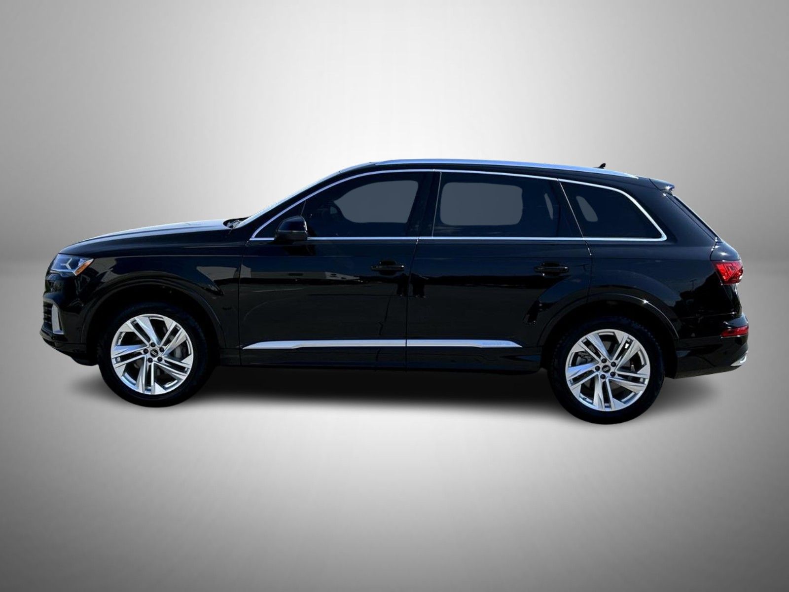 2022 Audi Q7 55 Premium Plus photo 5