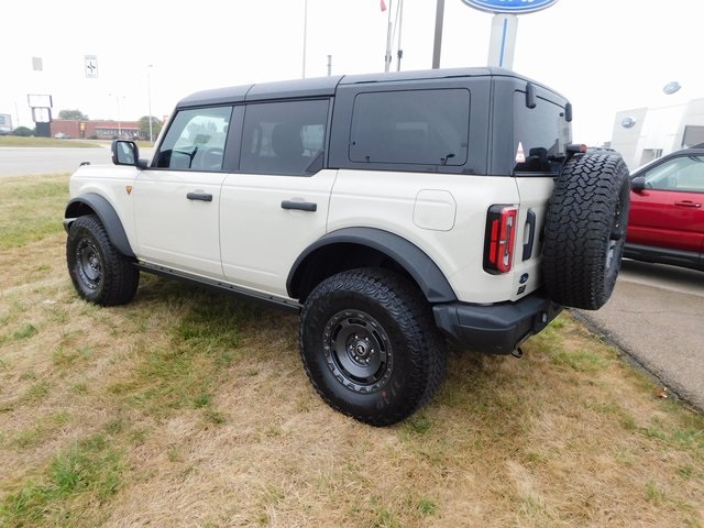 2025 Ford Bronco Badlands photo 4