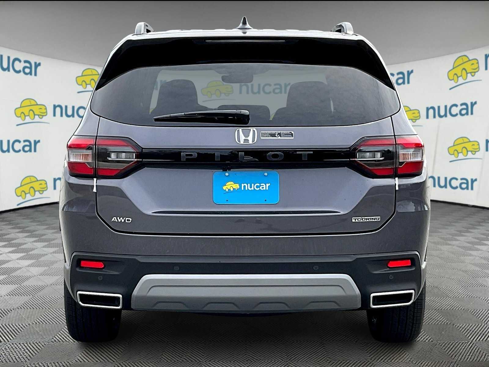 2025 Honda Pilot Touring photo 5