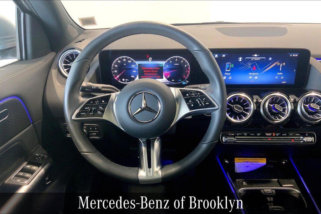 2025 Mercedes Benz GLA 250 4MATIC photo 4