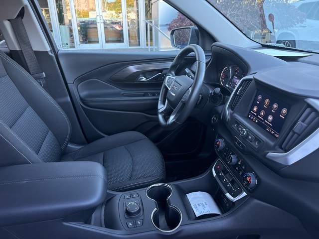 2023 Gmc Terrain SLE photo 32