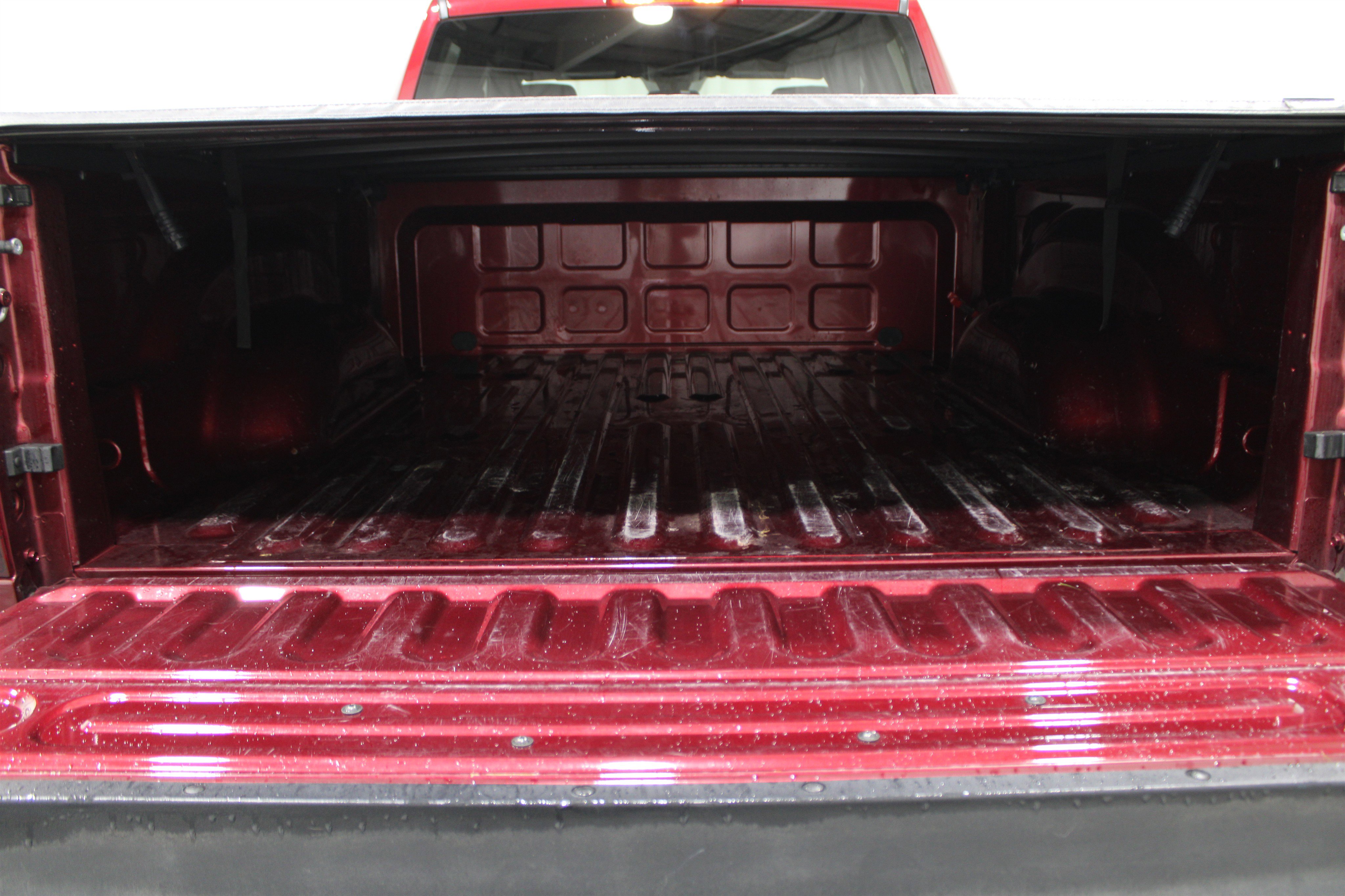 2022 Ram 1500 Classic Warlock photo 18
