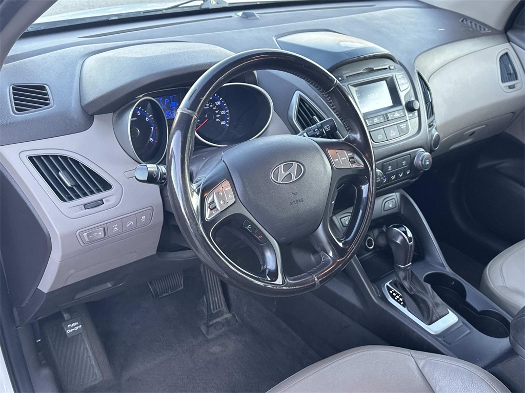 Used 2015 Hyundai Tucson SE with VIN KM8JUCAG6FU111168 for sale in Springfield, VA