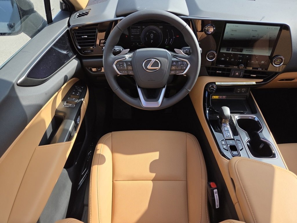 2026 Lexus NX 350h photo 4