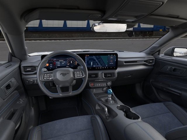 2025 Ford Mustang Dark Horse photo 7